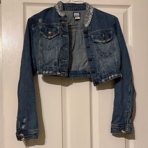 Cropped Embellished Collar Denim Jacket - Blue
